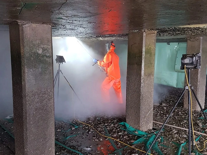 ultra high pressure water jetting equipment being using in hydrodemolition application